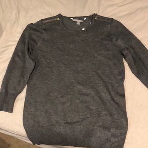 Lightweight grey sweater